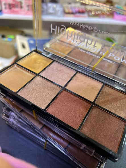 قطعة ٣الف قطعتين ٥الف  إستفسار وتساب 
***********
