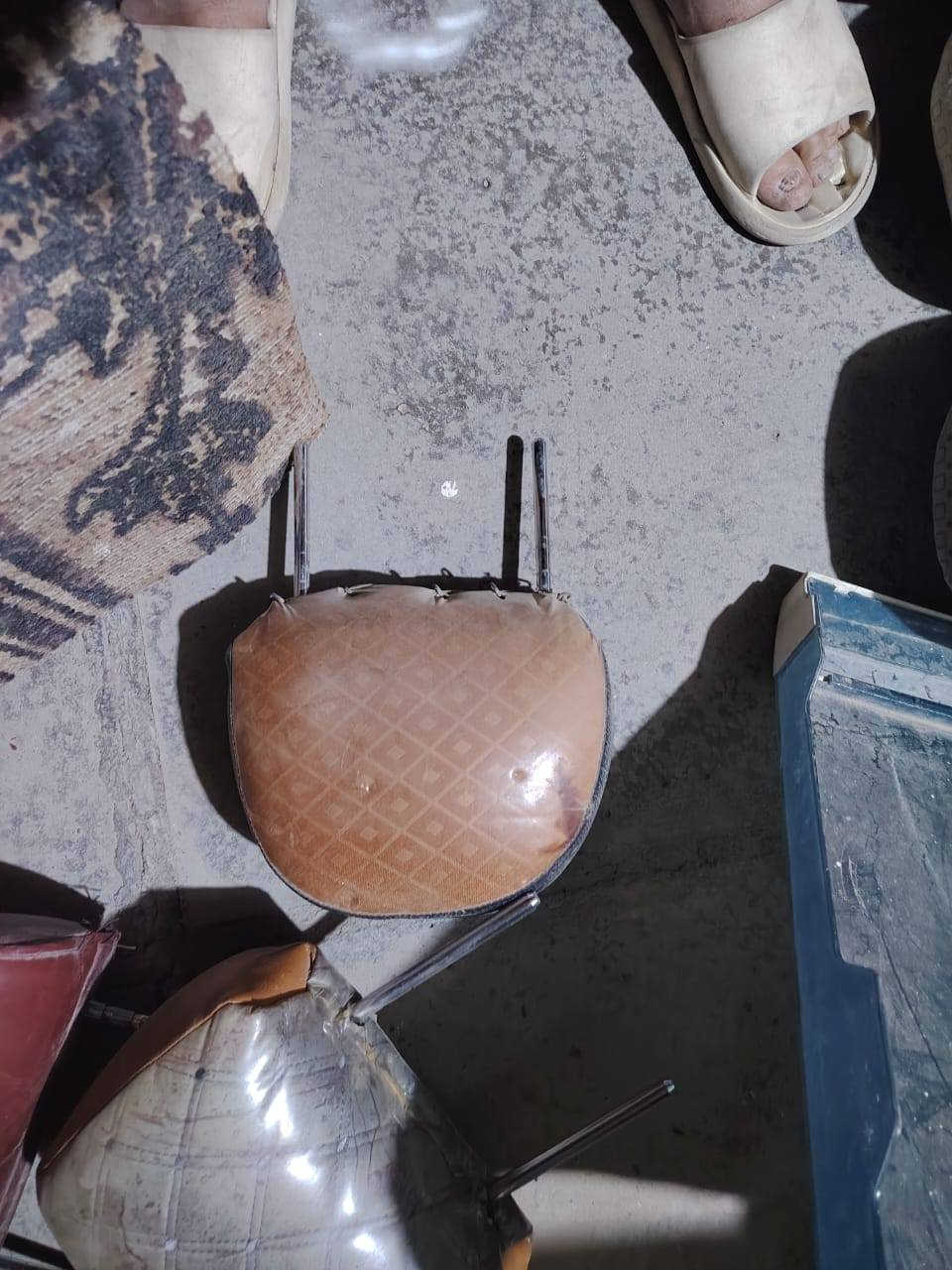 السلام عليكم
غراض للببع
تجاوي مال جنبي عاليه وفتون وشيري
ومروحة مال اجوان وجام صمط مال نيسان وجنبي عاليه
وقاعدة كشن ستاركس وهورن ميلاد
وطوك مال تاير وكبات نيسان ومسجلات جنبي عاليه
واحد مال تيوتا طبه مال شيري ***********
