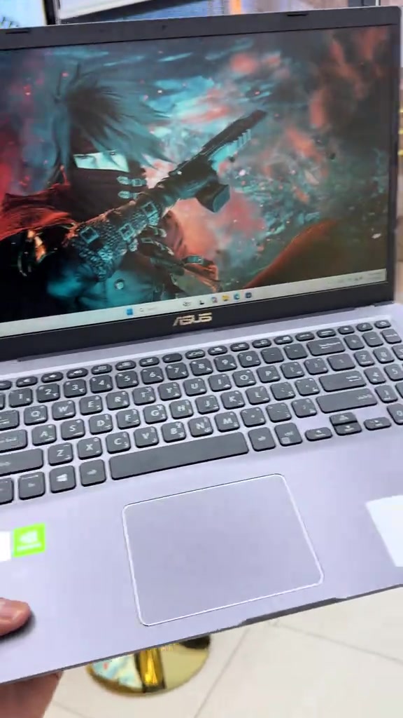 ASUS X515J * معالج Intel Core i7-1065G7 * كرت شاشة منفصل 2GB * رام 8GB DDR4 * شاشة 15.6 بوصة FHD * تم تنصيب Windows 11 * تمت إضافة SSD سعة 512GB للنظام والبرامج * هارد 1TB منفصل للتخزين والملفات سعر 750 الف  توصيل مجاني قطعه وحده موجوده جديد غير مستعمل ***********
