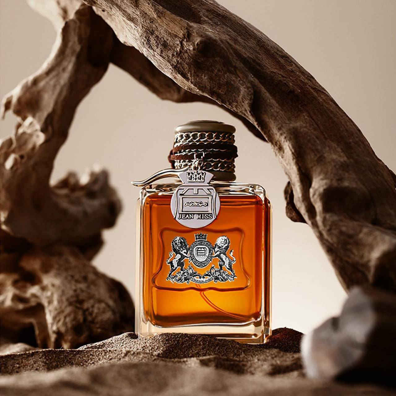 عطر Jean Miss للرجال عطر ملكي،🤎✨ والمعروف أيضًا باسم "Dirty English".
مل  يوصف بأنه عطر خشبي حار مع نفحات من المسك، اليوسفي، خشب الصندل، خشب الأرز، نجيل الهند، العود، البرغموت، الهيل، والجلد.  مناسب للمناسبات الخاصة والحياة اليومية.
الثبات: يدوم حتى 6 ساعات تقريبًا.
الحجم100مل

🔥


**إذا كنت صاحب هذا الإعلان وتريد حذفه لأي سبب، رجاءا أرسل رسالة إلى الدعم الفني**