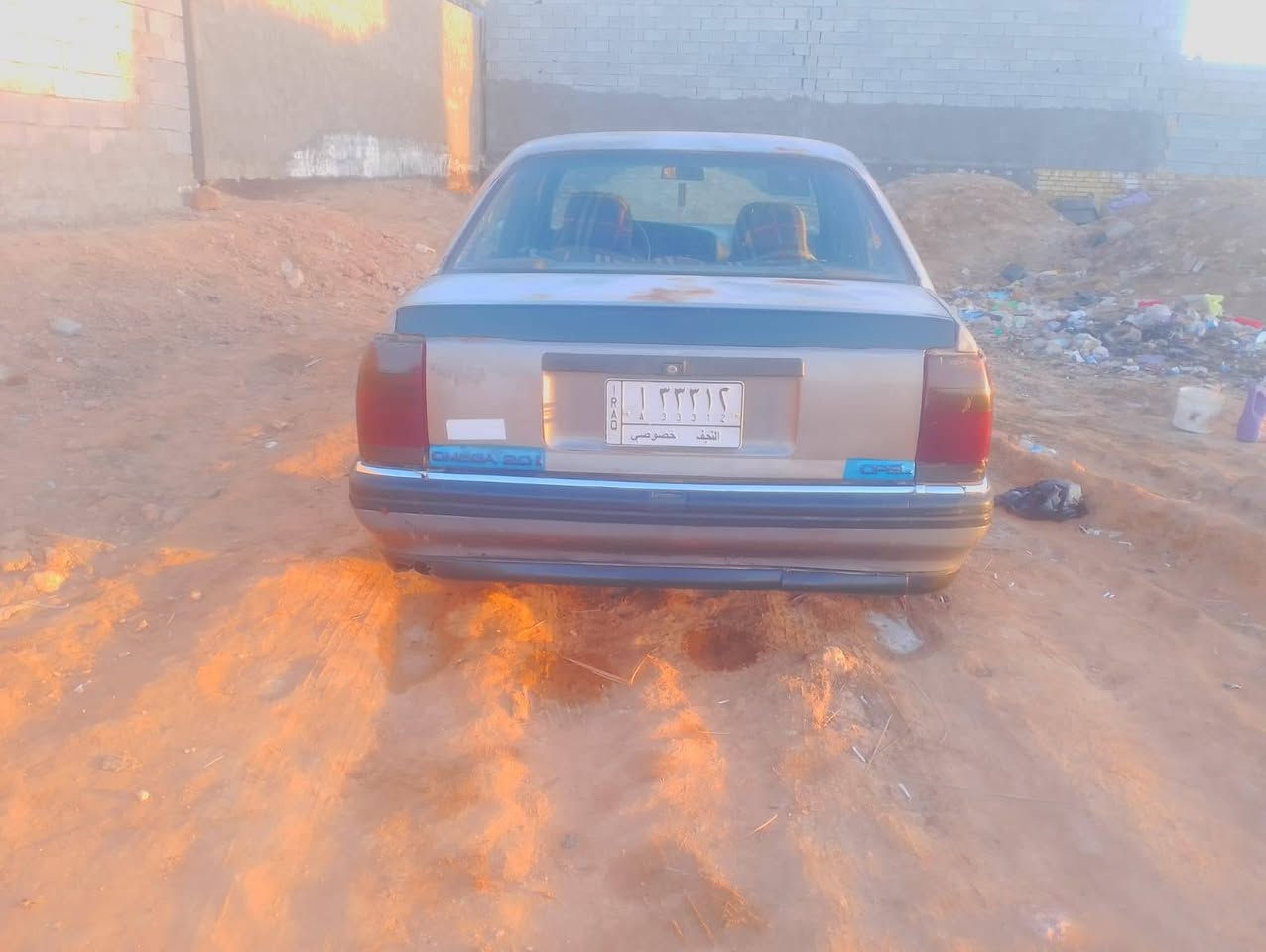 سلام عليكم اوبل اوميكا للبيع محرك وكير شرط تخم تاير كهربائيات شغاله كيج حماوه كيج بانزين سنويه لل#29 سياره جاهزه وحلوه السعر#21 وبيه مجال بسيط مستعجل عل بيع الديوانية غماس *********** المايعجبه سعر لا يكسر بحلال الناس
