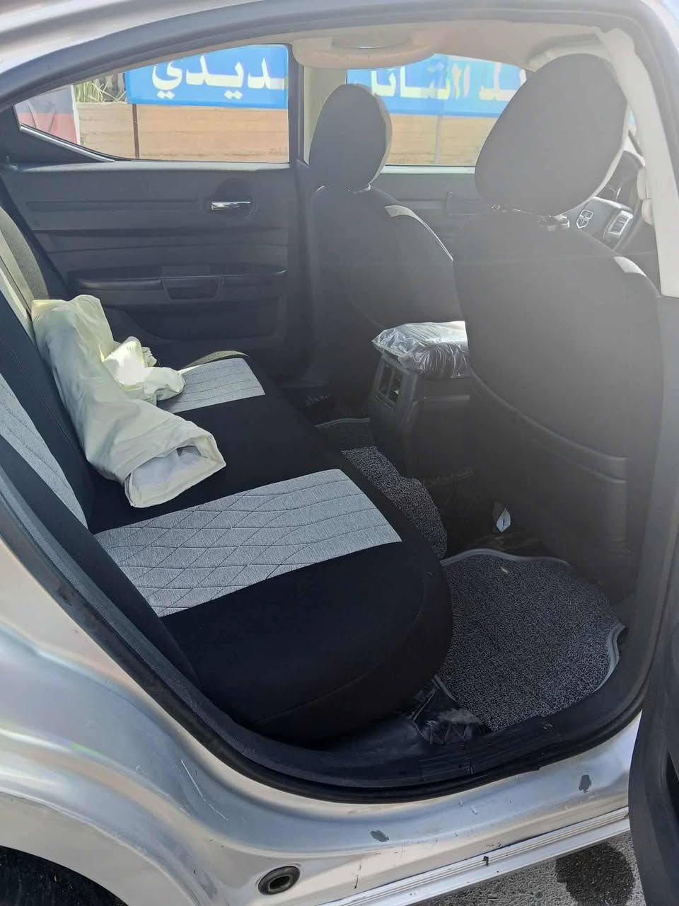 السلام عليكم...
جارجر موديل ٢٠٠٨ كير ومحرك شرط تبريد ثلج ويل كب ودركة ٢٠١٢ تحكمات ستيرن كاميرا وشاشة نانو سيراميك بيها صبغ ٣ قطع ابيعها حزام بيها شويه بل لغد سيارة جاهزة ما تصرف عليها الف دينار ترايك للبصرة مكاني الموصل حي فلسطين سعرها ١٠٠ ورقة بيها مجال جدآ قليل شرط التحويل فقط رقم اربيل هزة ما ساقطة  ترهم مراوس سياره أقل من سعرها للتواصل 
***********
***********
التوصل في الخاص
