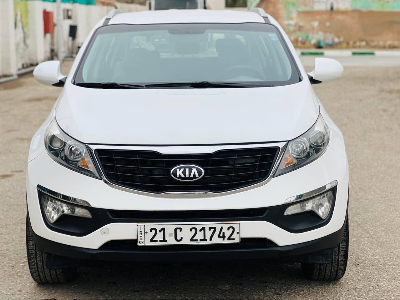 السلام عليكم سياره سبورتاج للبيع مديل ٢٠١٦ خليجي كفاله عامه صبغ وتبدل وفتح وبارد مكفوله وجديده كير مكينه ع شركه ما مفتوح شرط برغي رقم سليمانيه دولي هزه وفحص جديد تريد تحويل تريد وكاله اني حاضر السياره جديده وجاهزه ما ناقصها اي شي 
المكان بابل 
السعر ١٦٨وبيها مجال بسيط
الاتصال او واتساب *********** حلة, بابل
