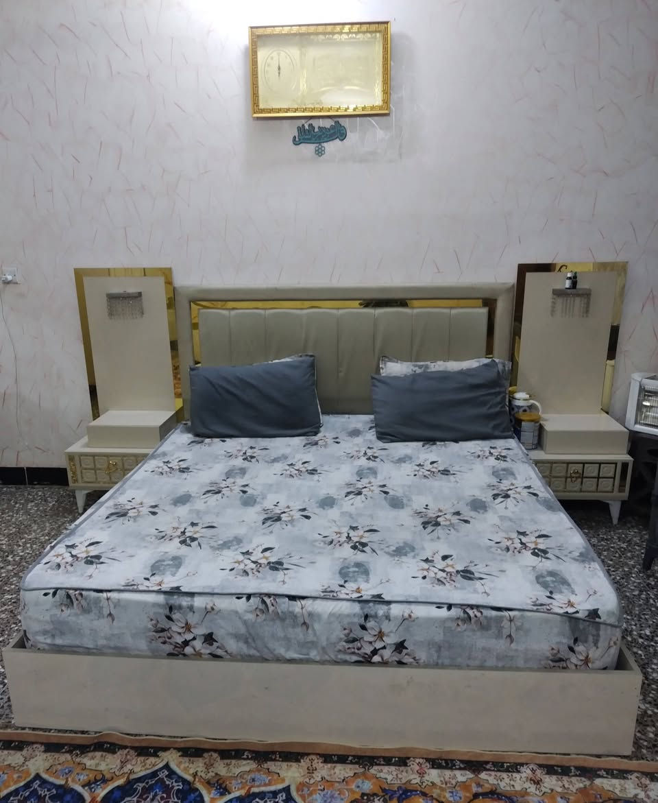 غرفه تركيه 5 قطعه اي ضرر مابيها نضيفه كلش متواجه واتساب 
***********
#للجميع
