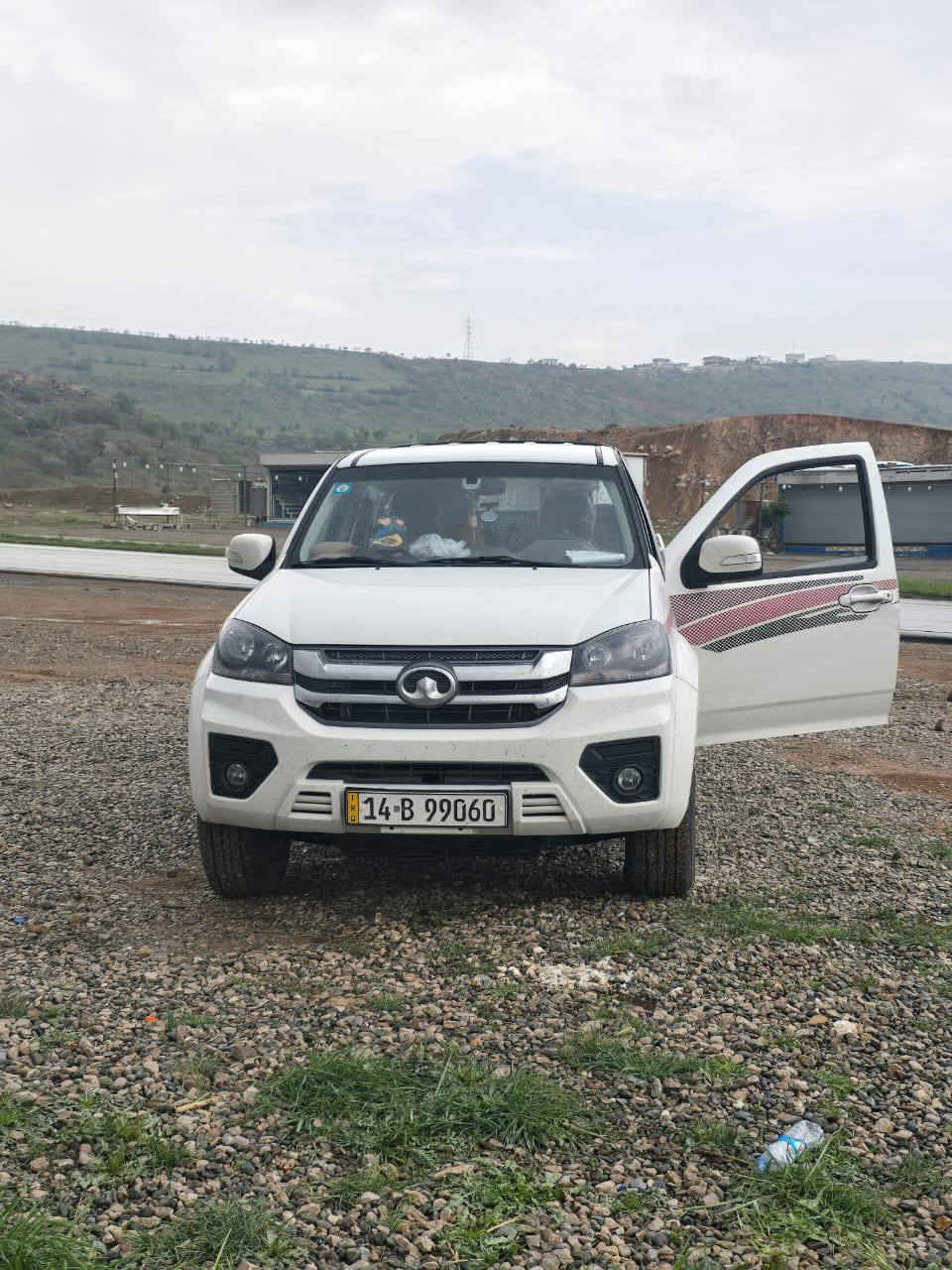 گريت وول ونگل 5 موديل 2025 وكالة نهج العراق السيارة تحت ضمان الوكالة 100000Km.
گريت وول ونگل 5 موديل 2025 وكالة نهج العراق السيارة تحت ضمان الوكالة 100000Km.

محرك متسوبيشي 2400 بنزين و گير ZF.

1-كشنات جلد -كشن السائق كهرباء

2- شاشة +شاشة اعطال

3-كامرة خلفية + امامية + داش كام

4-حساسات خلفية

5- بلوجكترات تفاعلية مع فرة الستيرن والاشارة

6- ABS , ESP

7- ويل كب عدد 5 + اربع دسكات

8- مرايا كهربائية + اشارة بالمري٠

9- سنتر لوك

10- جام اربع كهرباء

11- اوتو هولد (السيارة تبقى ثابتة بمكانها من تشيل رجلك من الكلچ ثواني حتى ما تسرح السيارة تنطيك وقت حتى تحرك اذا واكف ع صعدة مثل جسر او ماشابه )

صيانة دورية كل 5000Km داخل الشركة.

صيانة 45000km تم تبديل زيت المحرك و زيت الگير و ماء الراديتر و تبديل بلكات و تبديل جميع الفلاتر.

تبريد ثلج + تدفئة

السيارة كفالة عامة ونظيفة جدا رقم بصره تحويل ثاني يوم

 السيارة استخدام شخصي  
السعر 14500دولار

للتواصل الاتصال على الرقم التالي

*********** اتصال / واتساب
