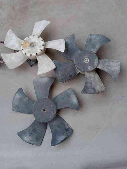 غراض شيري للبيع بياع تراث قرب لبانزين خانه أو سوق لتراث  هذه رقمي بي واتساب *********** )يوجد توصيل جميع المحافظات
