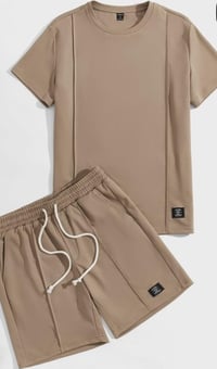 ملابس • موديلات • قناة واتساب