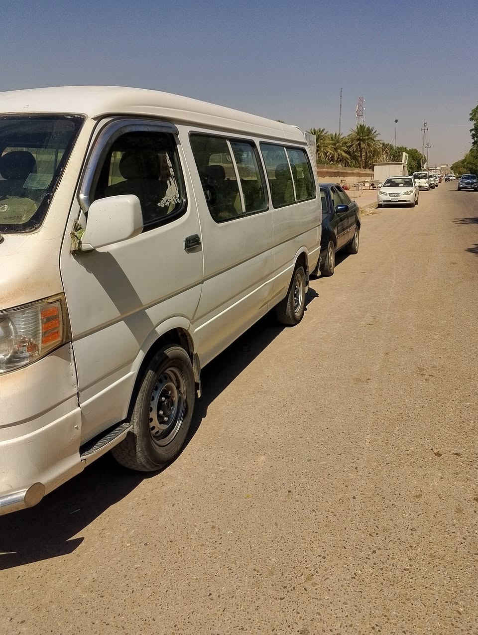 سلام عليكم H1 2014 للبيع سياره مكفواله كير محرك اكسن صدر تخم تاير مكاني واسط العزيزية ***********

