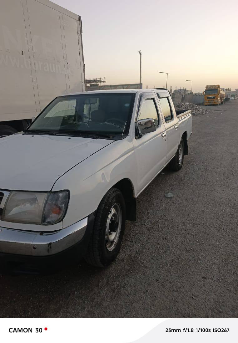 نیسان 2001ئاڕم پلاستیک 
گێڕو مەکینەو ئەکسلو شانسی بەشەرت 
***********
