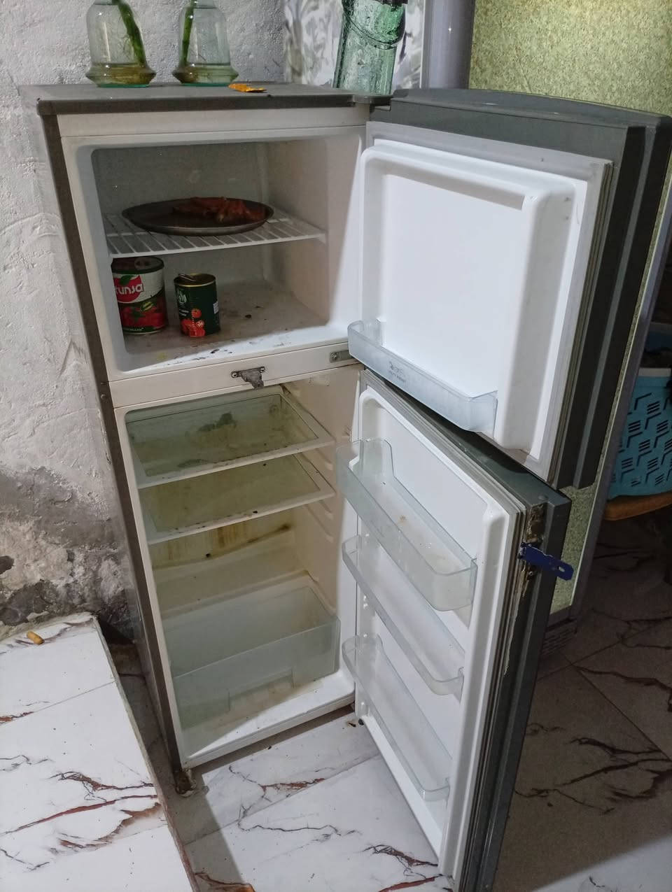 ثلاجه للبيع مستخدمه متوسطه الحجم عنوان البصره كرمه علي السعر 100


**إذا كنت صاحب هذا الإعلان وتريد حذفه لأي سبب، رجاءا أرسل رسالة إلى الدعم الفني**