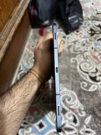 تاب s9 عادي مو بلاص مستعمل نضيف بنسبه 97/100 اي ملحقات ما وياه فقط الت...