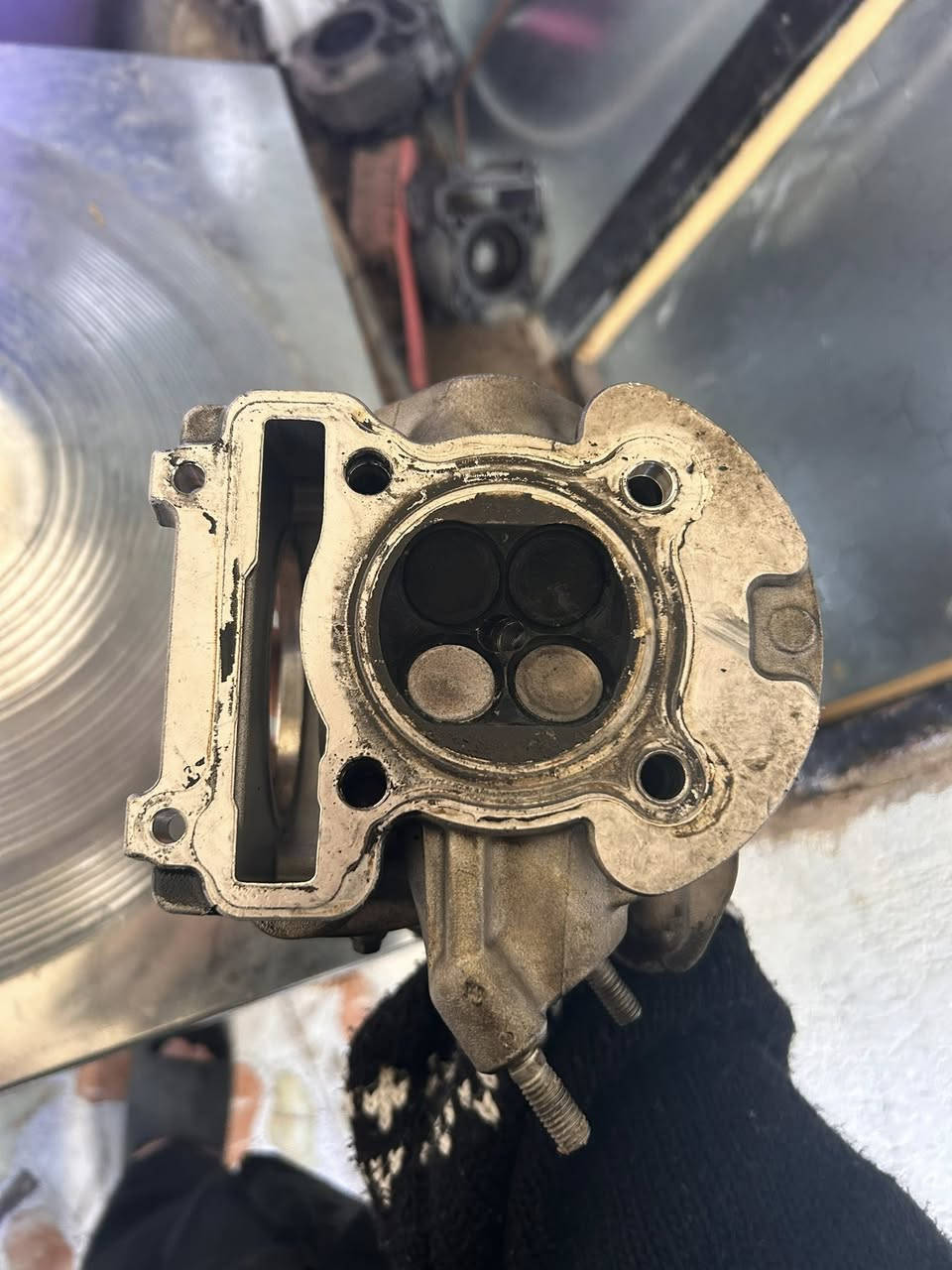 سلام عليكم نواعم للبيع مال رمبه كلهن عشغل كور مال 59 ويشغل63 بوش ثنين ٥٩ مشيفات  كابريترات ثنين ٤ براغي وحده صغيره مال ٥٩ وفوك وثانيه مال سبعينات همين عشغل  
وسلف رياضي  ترجيه مكاني عطيفيه ***********
