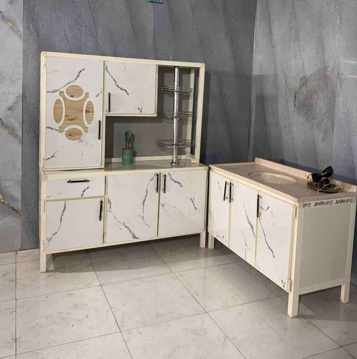 ‎كاونتر ٢٣٠ الف‎ بغداد, العراق


**إذا كنت صاحب هذا الإعلان وتريد حذفه لأي سبب، رجاءا أرسل رسالة إلى الدعم الفني**