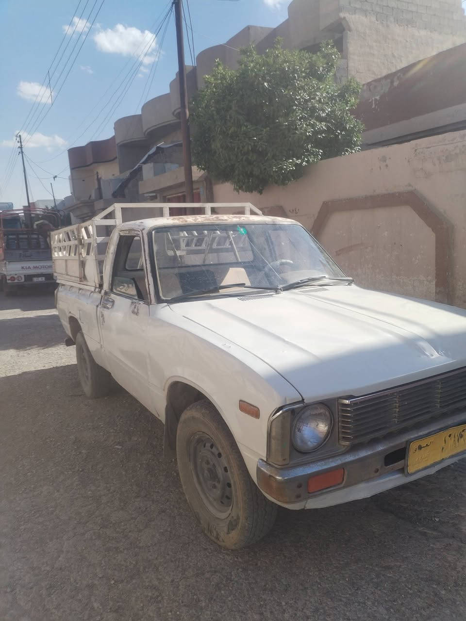 السلام عليكم بيكم 80 للبيع محرك اكسن كير شرط الكشر كدام العين عنوان موصل الجانب الايمن ***********
