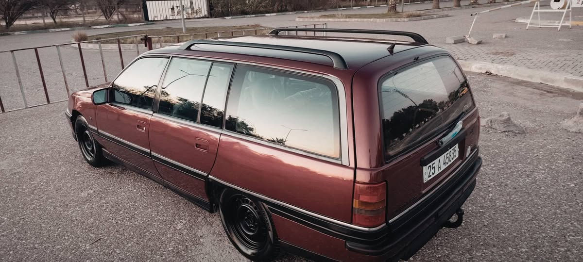 اوميكا موديل 91 صبغ لجمالية فقط كير محرك شرط صدر تايرات جديد شرط سنوية مشروع وطني جديد رقم دولي جديد شرط تحويل او وكاله الشراي يتصل *********** سعر 36 كركوك, العراق
