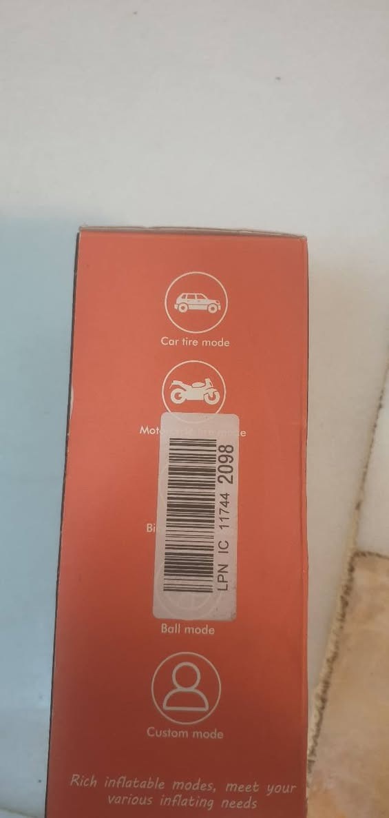 منفاخ دراجات و سيارات اصلي ماركه مال امزون استيراد الوربه  وبي لايت والهوه ماله كلش قوي ووزنه ثقيل سعره 40 ماعندي توصيل مكاني بغداد البلديات ***********
