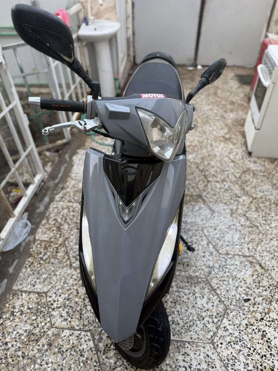 مرحبا 
للبيع كامكوG5 لون مميز دراجه مميزه عليهه تزويد مكينه200بخاخ السعر1300بي مجال قليل 
عنوان النجف شارع المطار


**إذا كنت صاحب هذا الإعلان وتريد حذفه لأي سبب، رجاءا أرسل رسالة إلى الدعم الفني**