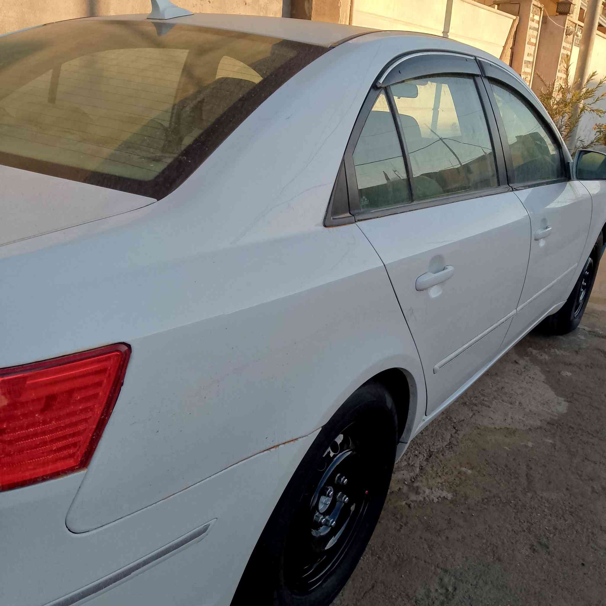 سوناتا 2010 سياره ليبل واحد بدون حادث سنويه ل28 باسمي بيه ماكنات صبغ اثر تكشير ***********
