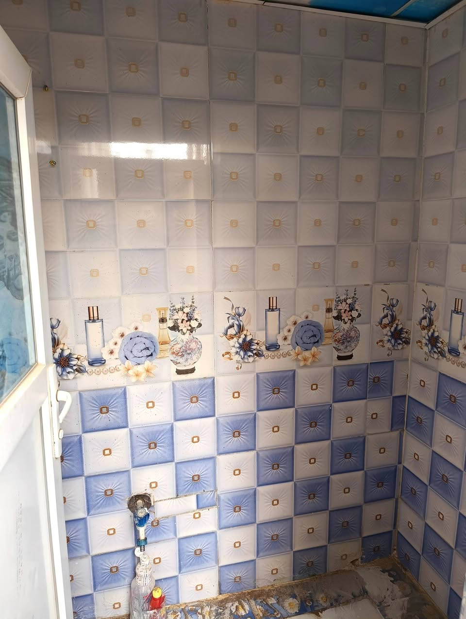 للايجار للايجار للايجار 
بيت طابو صرف المناذرة حي المطاط 100 متر مربع نظيف جدا غرفة وصالة واستقبال ومطبخ وصحيات ومخزن كبير فوق السعر 275 شهريا واجور الماء والكهرباء على صاحب الدار 

علي الفتلاوي للوساطة العقارية @إشارة 
مكتب ارض المناذرة 
***********
