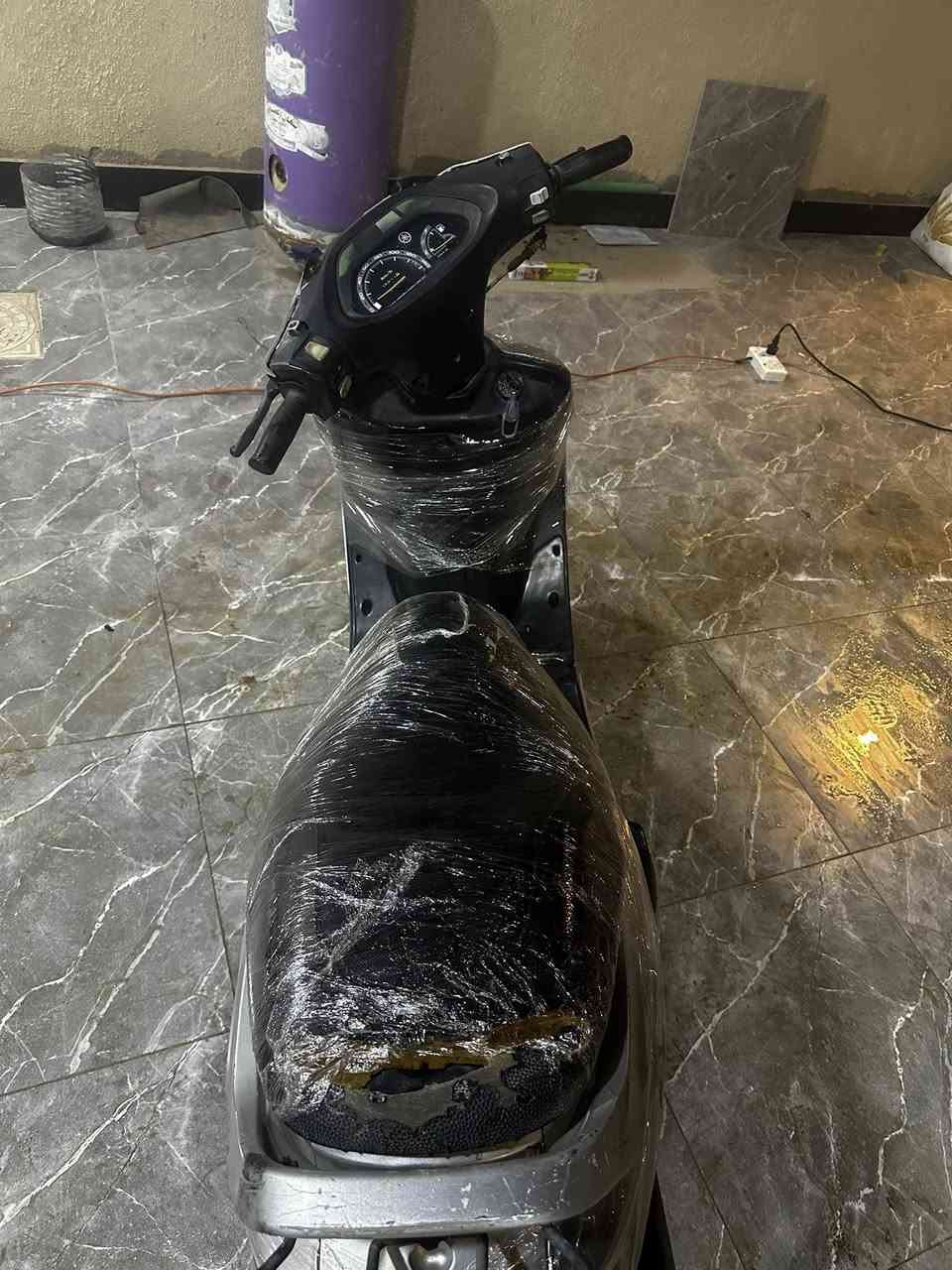 السلام عليكم مرخصه الادمن المحترم للبيع دراجه فراشه فحل دراجه مكينه نص عمر تنقص نضيفه كهربائيات كله تشتغل الدراجه طايفه نقص كابريته كفراته نضيفه كدام عينك 
العنون ابي الخصيب 
رقم الهاتف ***********
السعر 300 وبيه مجال
