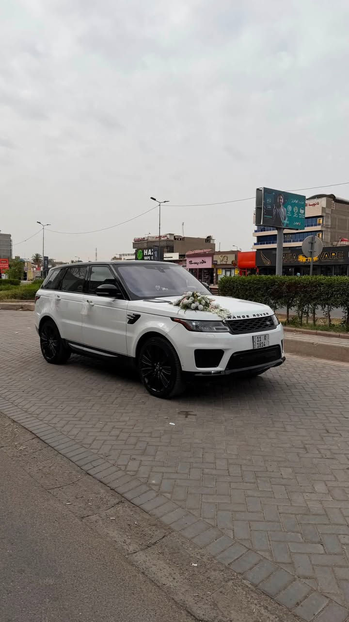 رانج روفر سبورت 2019 كلين تايتل (رقم مميز)
اجدد رانج بهل موديل ماشية فقط 47 الف 
السيارة جانت مضمومة
مواصفات السياره فول 
اصل تو كلر لونين 
دوسات كهرباء
كشنات تدفئه 
كشنات كهرباء
تدفئه ستيرن  
جكات 
صندوق كهرباء 
٣ شاشات اماميه 
تحديد مسار 
نقطه عمياء 
رادار جانبي 
رادار امامي 
بانوراما
ثلاجة 
شاشه تدعم ابل كار بلي واندوريد اوتو 
تحكم ستيرن 
ستيرن كهرباء
خزن ميموري 
اناره ترحيبيه بالمري 
وبعد هوايه مواصفات 
سعر 388$ قفل
مكان السياره بغداد زيونة
*********** دكتور يوسف

