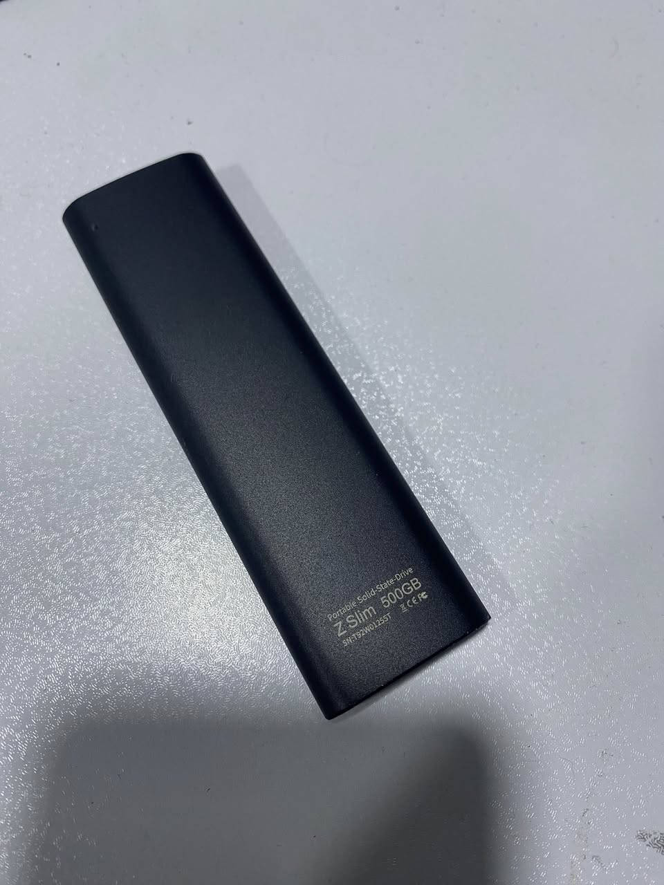 السلام عليكم ssd خارجي 
وع Netac Z Slim
500GB  نص تيرا

يجي بسرعه 550MG/S  ميكبايت بالثانيه 
كيبل التايب سي الأصلي والusp 
مفحوص عله برنامج CrystalDiskInfo ينطي 100‎%‎

70 الف قفل 
توصيل فقط بغداد 
رقمي ***********
