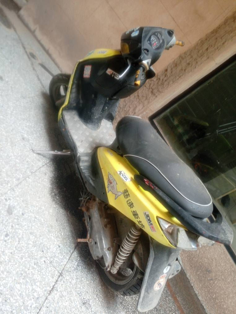 سكنس نثيه طفت عندي ومامشغلها صار شهر ونص عايفها ماعرف شبيها رجآ الموشراي لايدخل مكان كراده 
واتساب *********** بغداد, العراق
