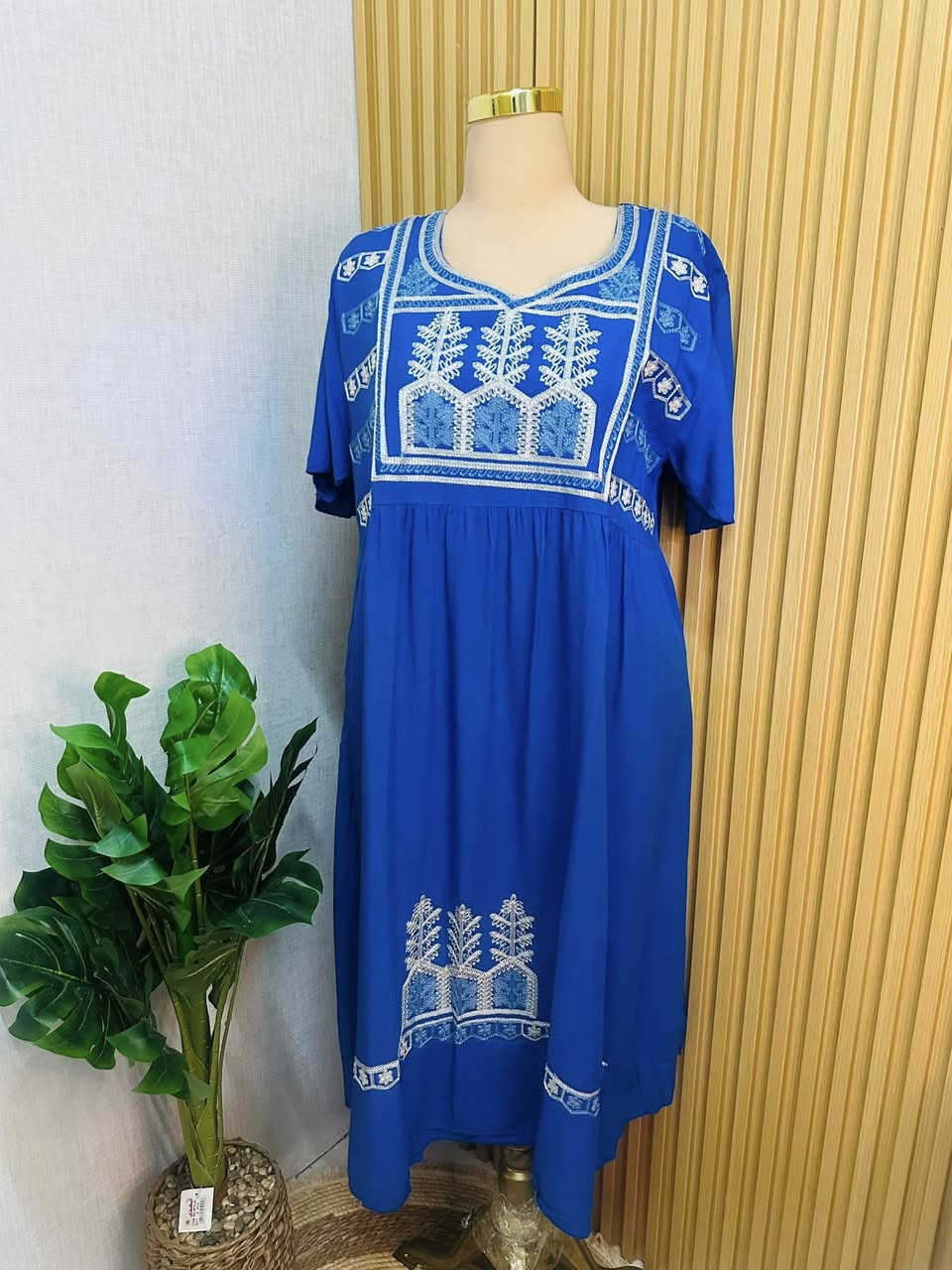 #10الف فقط 😍✨
دشداشه رمضانيه 🌙🏮
خامه كشمير ايطالي درجه اولى 
قياسات L_xl_2xl_3xl_4xl_5xl

للحجز والاستفسار يرجى مراسله الصفحه
رقم هاتف واتساب ***********
توصيل بسماية 1000
بغداد 5000
محافضات 6000
يوجد دفع عن طريق الماستر كارد ✅💵
