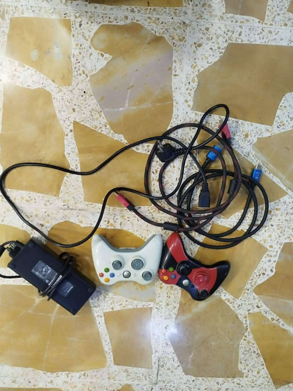سلام عليكم اكس بوكس 360 للبيع جهاز تقريبا 150 لعبه جهاز جديد لوك استخدام اسبوع جديد مص مع 2 جوستك واغراضو السعر 125 وبي مجال


**إذا كنت صاحب هذا الإعلان وتريد حذفه لأي سبب، رجاءا أرسل رسالة إلى الدعم الفني**