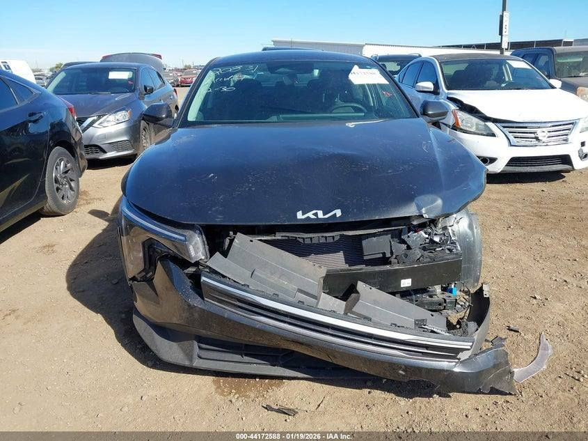#سعر_البيع_المباشر_50_ورقة
KIA K4 LX 2025
تاريخ المزاد: 5/19
المسافة المقطوعة 27996 mi
#نشحن الى دبي و عمان و البصرة و كردستان و تركيا
بالامكان ادخالها
 #بكتاب_ذوي_الشهداء_باعفاء_كمركي_مع_اعفاء_الرقم 
#العقبة
#ام_قصر
#الشمال
⬅️نتكفل بالسيارة لحين وصولها 
⬅️اي استفسار مراجعة المكتب 
⬅️ عملنا شراء السيارات من المزادات الامريكية والكندية
#لدينا_تقرير_Carfax_مجاني_فحص السيارة قبل دخولها المزاد 
⬅️لدينا ورشة تصليح في دبي 
⬅️لدينا معقب لتخليص السيارات (حرة  او ذوي الشهداء ) و ايصالها الى الزبائن
📍العنوان النمرود #قرية_السيد_حمد 
⬅️اوقات الدوام من 4:30 عصراً وحتى ال11 ليلاً كافة ايام الاسبوع 
ما عدا السبت والاحد عطلة المزاد 
☎️ للاستفسار الاتصال على الرقم
عمر سعد
*********** :📞
*********** : 📞
