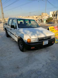 ورحمه الله وبركاته  من رخصة الادمن  ازوزه للبيع كامله برغي نقص مابيه  ...