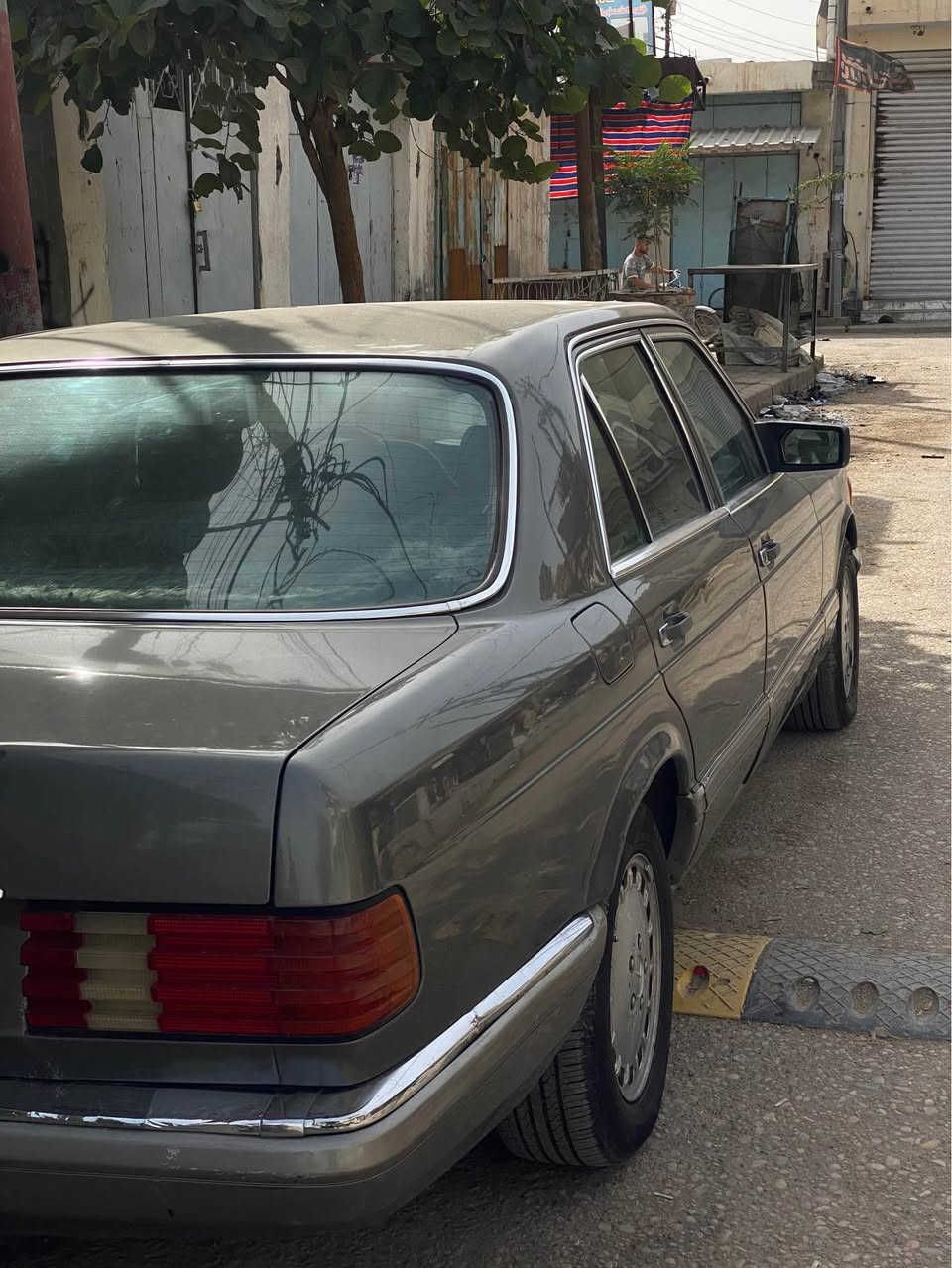 مارسدس جامبو موديل 1988 نصبه حلوه السياره محور مكينه 3000 ديلكو  بدايه بكن قليل كلش توني نافضه منضومه بانزين تخم تاير باتري جديد كشنات كصه قواعد دبل سليمه رقم بغداد بسمي سنويه لل30 مكان السياره البصره قضاء المدينه سعره60 وبيه مجال قليل *********** المدينة, البصرة
