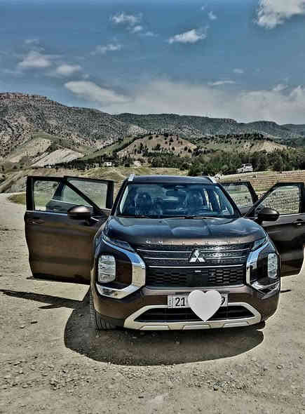 متسوبيشي اوتلاندر ياباني اصلي وارد كندي فول بيع او مراوس سعر ٢٢٥قطعه واحده صبغ بدون ارباك (سليمه شركه)
فور ويل
موديل ٢٢
***********
