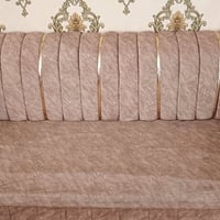 تخم للبيع العدد 2 السعر داخل الصورة  07869982533