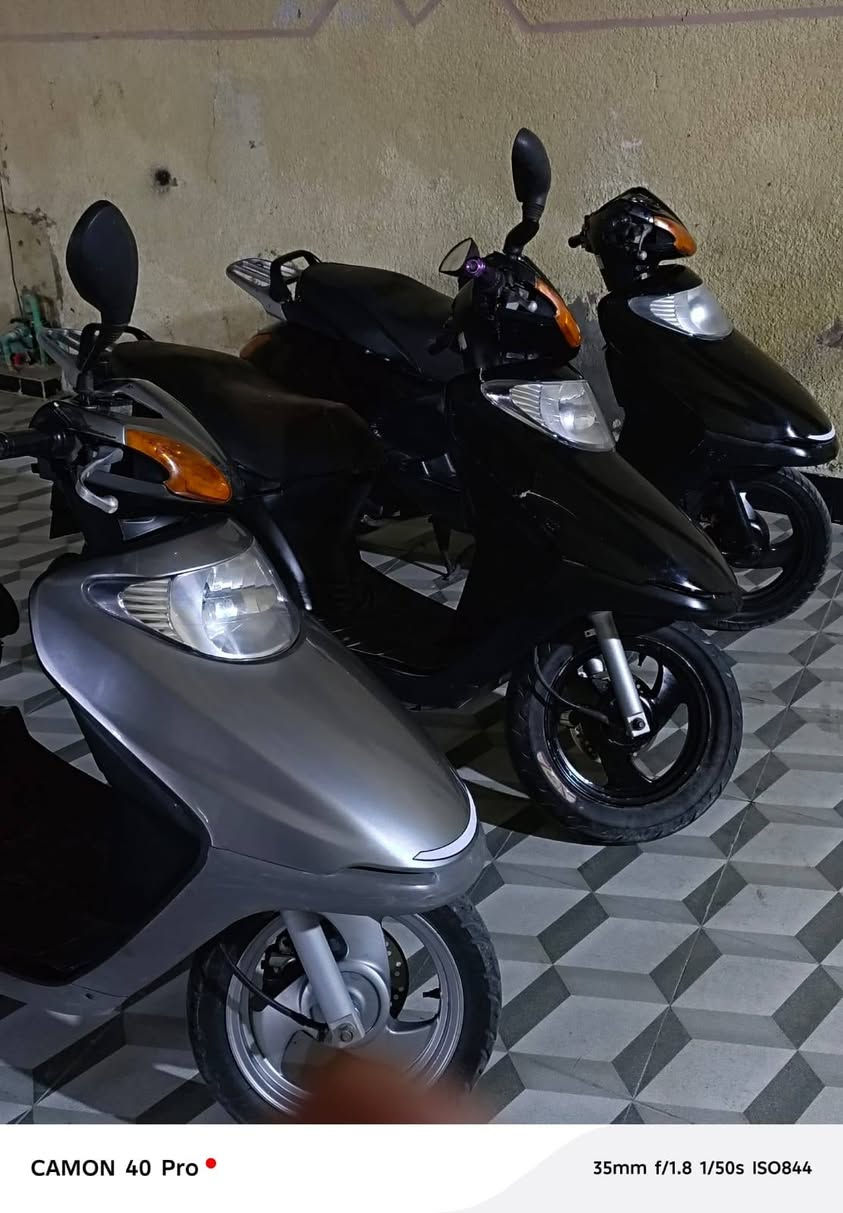 السلام عليكم دراجات سبيسي ياباني للبيع كفرات اصلية خير من الله ما ناقصهن شي للاستفسار الاتصال على الرقم ***********
