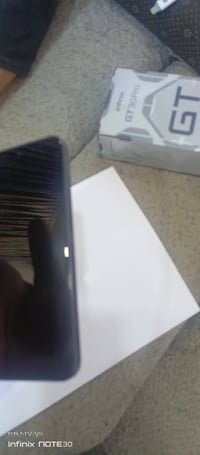 جيتي 30 برو ماكس • شاشة ١٤٤ هيرتز • استعمال شهر