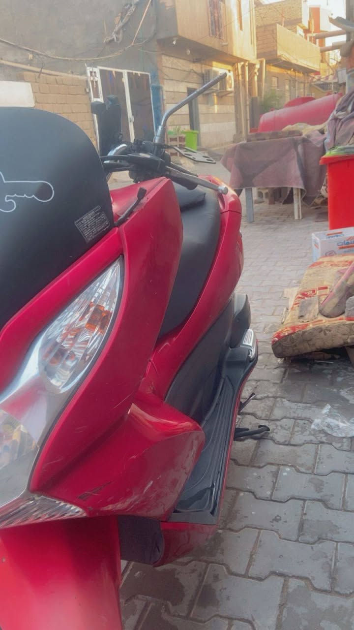دراجه pcx للبيع نضافه شوف عينكم برغي ما مفتوح بيها سعر 12 ورقه وبيها مجال
العنوان البصره ( عشار )
رقم الهاتف ***********
رقم ثاني ***********
