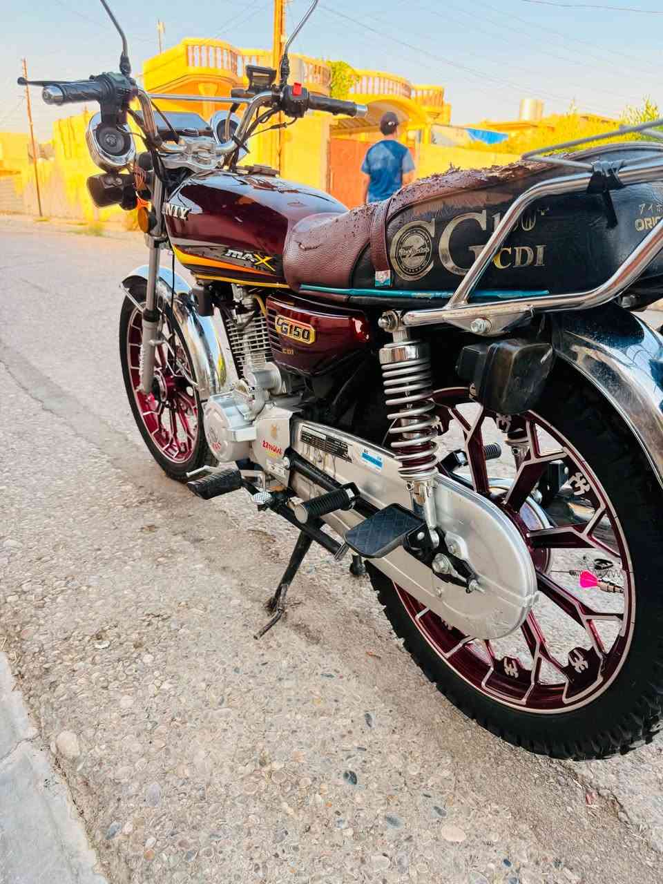 مكلف بل نشر رقم صاحبها
‭***********‬
ساڤاني 2024للبيع 🔥
دراجه فول ماناقصها برغي كامله وجاهزه🫆
نشاط شلعة ومعدل شرط⚡️
محرك مامفتوح 
صوت عالي🔥
دراجه خير من الله سعرها680بيها مجال حگ الجيه
مكان حويجه داخل📍

‭***********‬رقم صاحبها 👉👉👉👉
