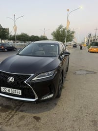 لكزس RX350 • ٢٠٢٢ • فتحة بانوراما