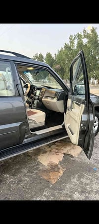 باجير موديل 2018 للبيع فول مواصفات  الاستفسار على رقم اتصل:07709920204...