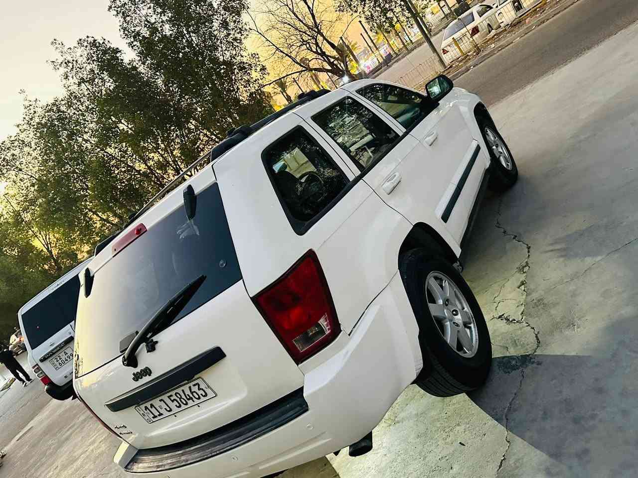 جيب 2008 مقدمه فقط 42 ورقه الباقي تسديد شهري استلام مباشر بدون كفيل بدون ماستر مكاني بغداد السيديه رقمي ***********
