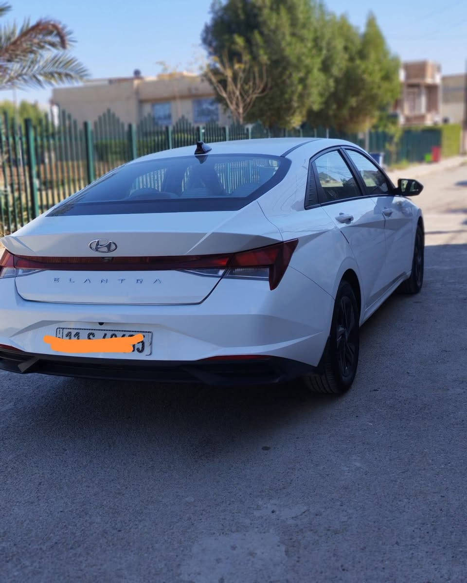 السلام عليكم اخوان النترا ٢٠٢٣ محرك ١٦٠٠ رقم بغداد الجديد ماشية ١٩ الف كيلو تبريد قطعتين وفتحة سقف بيهة بارد بسيط  مكاني بغداد الغزالية *********** موجود واتساب  السعر ١٦٧ وبيهة مجال
