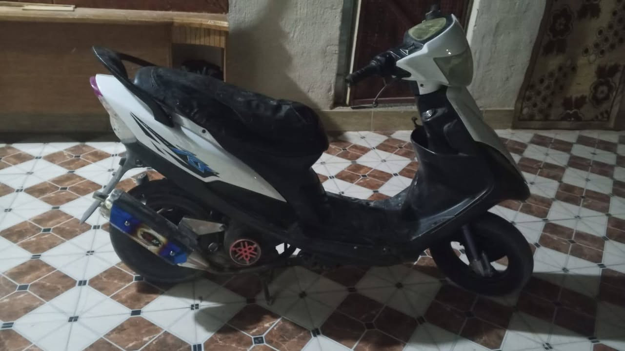 ماكس عدله للبيع مفتوحه سعر 450 بيها مجال قليل مكان كرنه جسر نهيرات ***********
