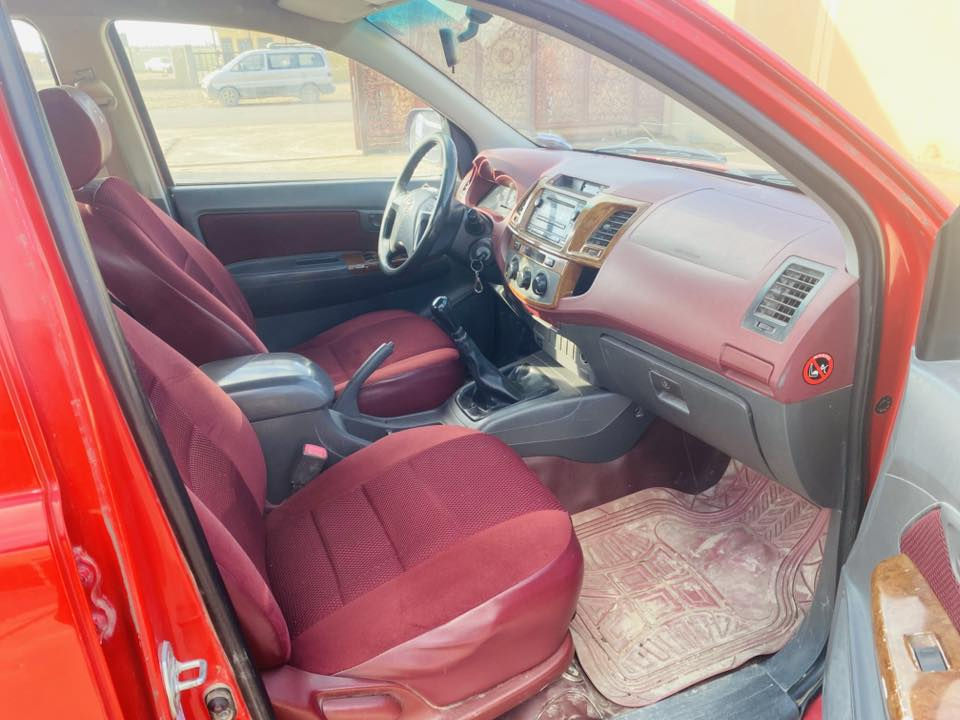 سلام عليكم ورحمة
بكم عذاري موديل 2012

بيه صبغ ربع باب الخلفي

المحرك بي رخاوه 

الون دم الغزال 

  شاصي 12كير عادي

رقم نينوى السنويه نافذة ٢٠٣٠

  كابون بانزين 

سياره جديده 

تواير اربعه جديد 

وسياره احله من صور 

ويل كروم 

داخله ماروني وصاج 

سياره جاهزه من كلشي 

سعر 163

***********
