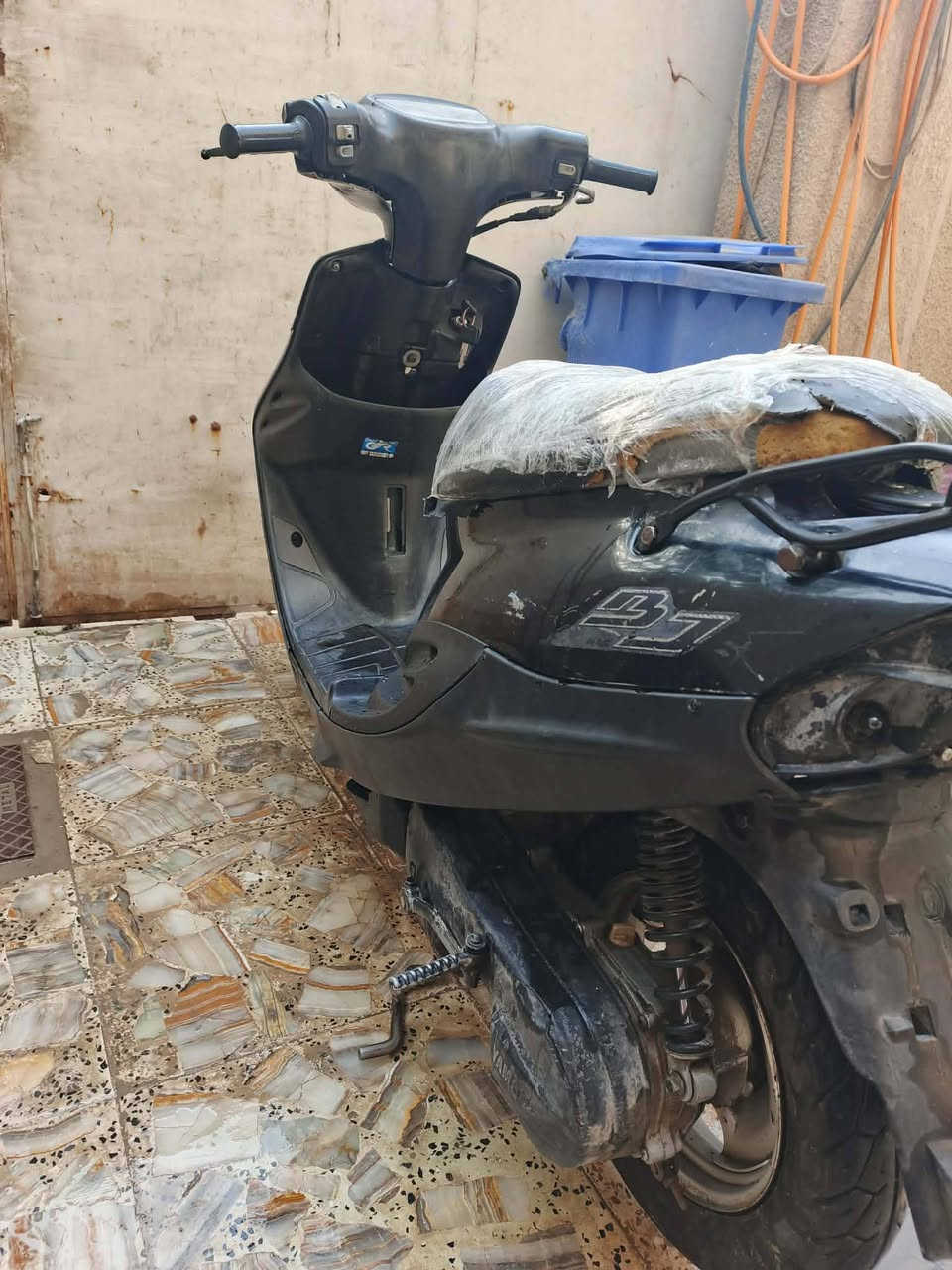 السلام عليكم دراجه بيجي سرعه 60 شغاله سلف وهندر الكهربائيات كامله المحرك ممفتوح الكفرات بلاديه والمكينه ناعمه وممفتوحه بريكات شغاله الدراجه كامله السعر 250 وبيها مجال بسيط مكاني بغداد التاجي منطقة ابو الجدايل ***********
