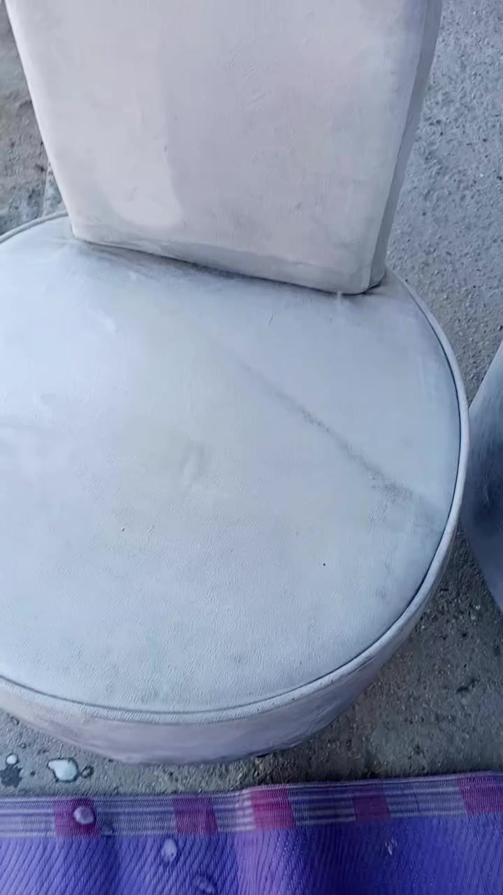 السلام عليكم لدي غسل جوالي وغسل بطاطين وغسل تخامه مكاني حي العسكري وسكل***********
