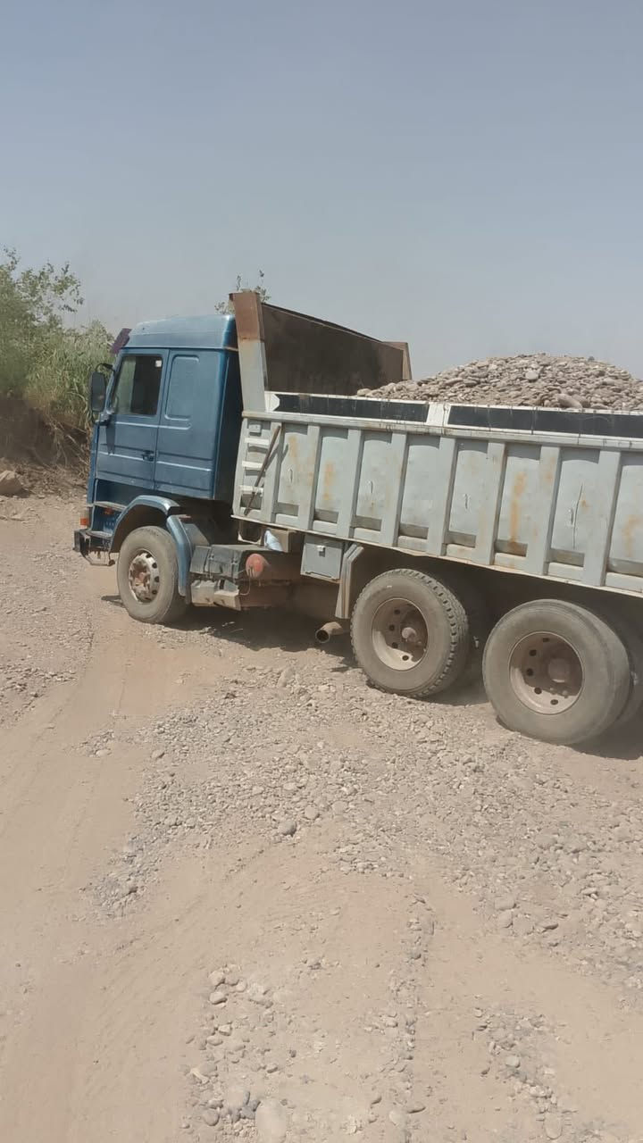 السلام عليكم 
سكانيا 113 للبيع قماره عاليه 
كير 5+5 
سحال جوبلس 
تخم تاير جديد 
شاصي طويل بلادي 
السياره جاهزه عل شغل 
السعر 135 وبيها مجال 
هـ***********
المكان صلاح الدين بيجي الزويه
