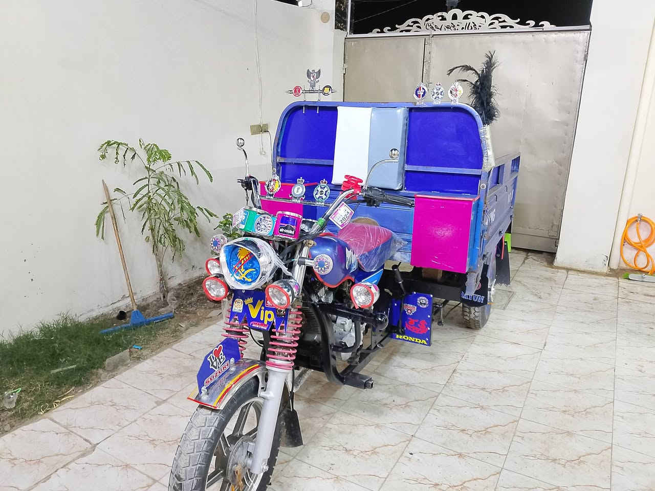 للبيع ستوته جمره فحل اوراق اصولي مديل 2020 سعر (1,550) ستوته كلشي ماعايزه ركبه شاصي مكفول من لحيم شراي يتصل *********** 
نجف
