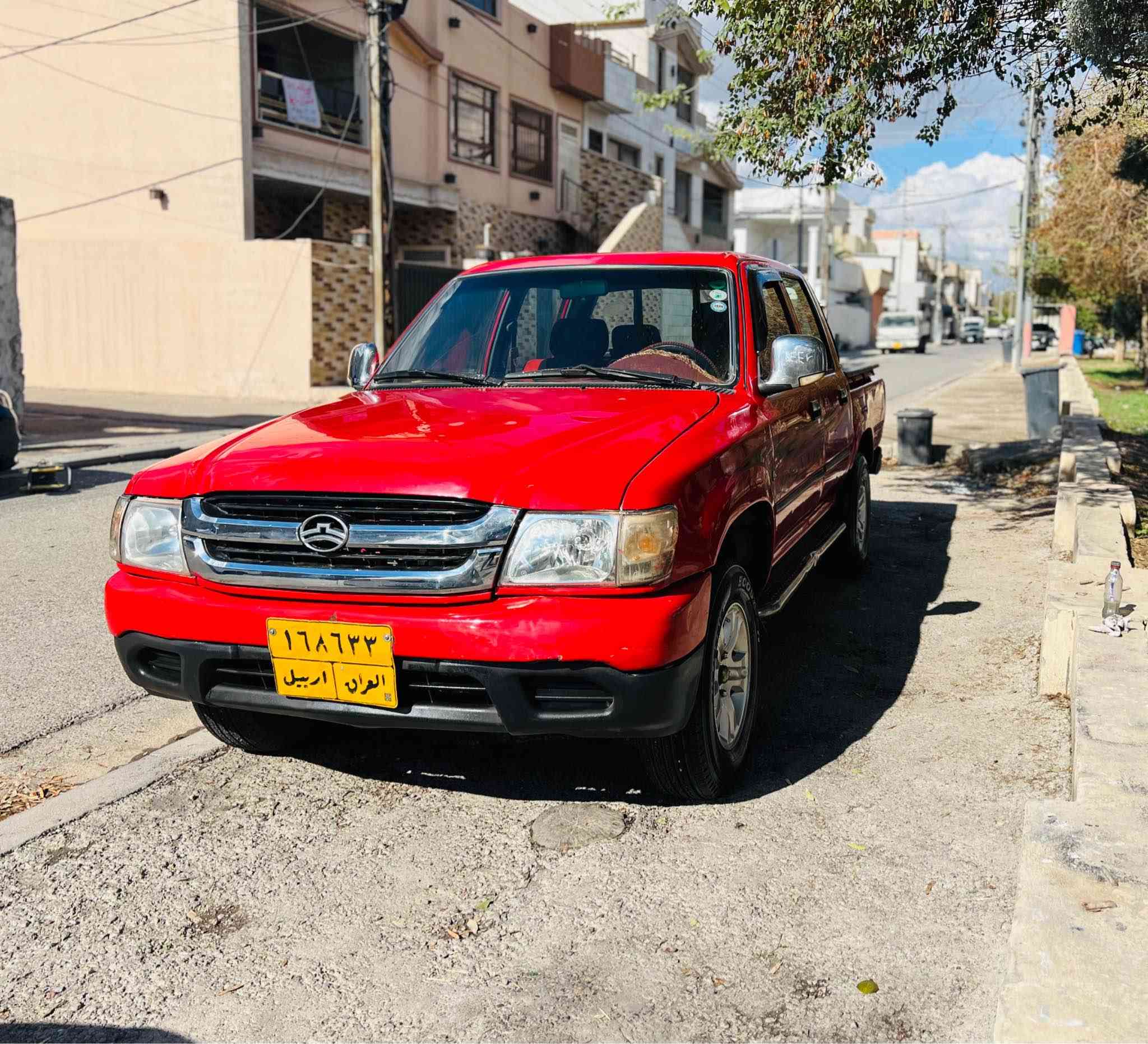 پیکاب دێر مودیل 2009
گێر عادی جام کارەبا ویلکەپ 
4تایەی نوێیە تەقەورەقەی نیە
یەک دینار مەسروفی نیە
بەس دەرگای بودی گوراوە 
سەنەوی سال ونیوێکە بەسەرجوە
ژینگەی درایە فحسو هەزەی نوێیە
گێرومکینەی بەشەرتە بێ عیبن
تحویل غرامەی بەشەرتە
سعر63$ ژم ***********
شوێن هەولێر دەوروبەر أربيل, العراق
