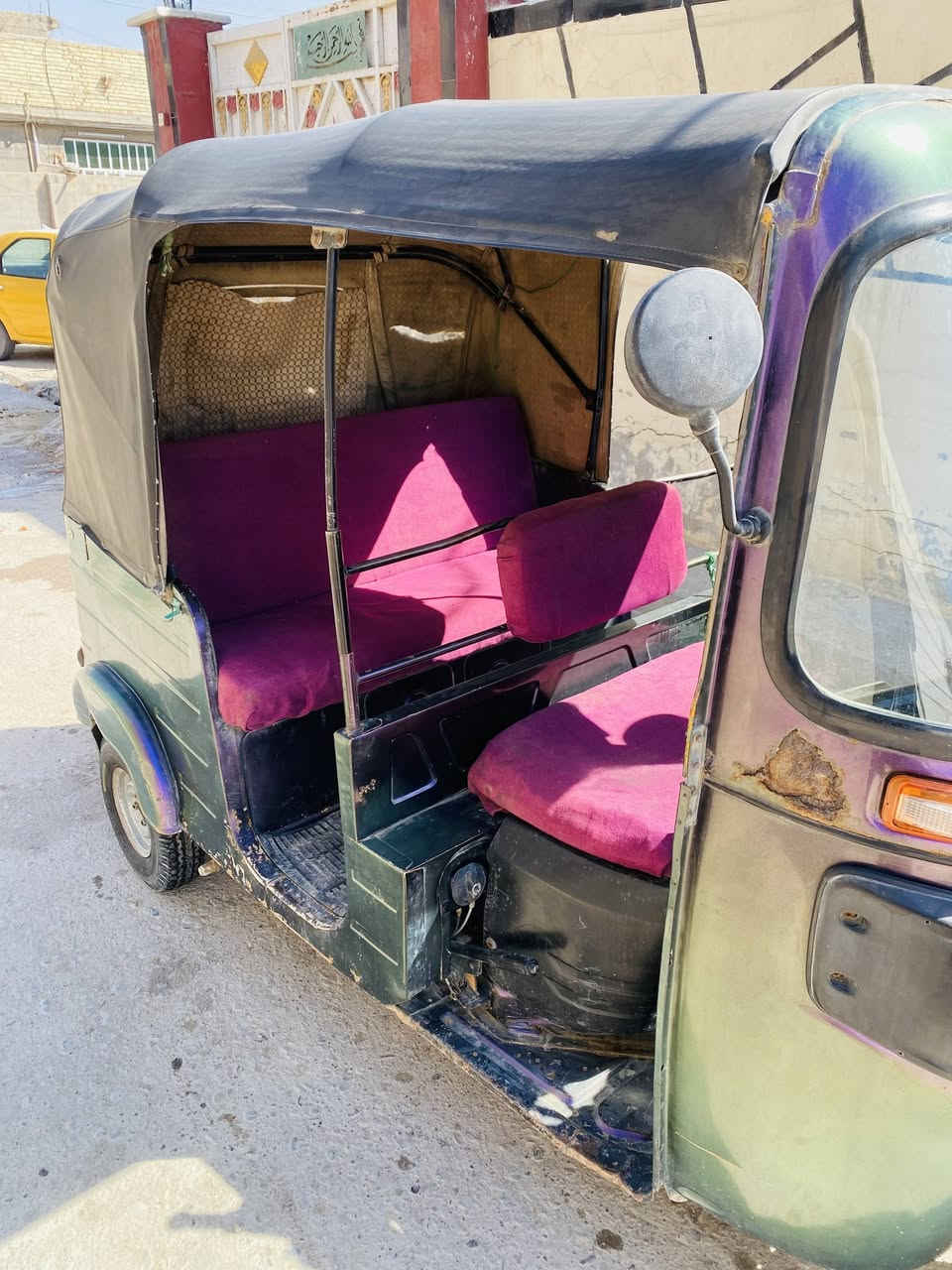 السلام عليكم تكتك للبيع رقم وسنويه بسمي
السعر 5 وبيها مجال 

***********
